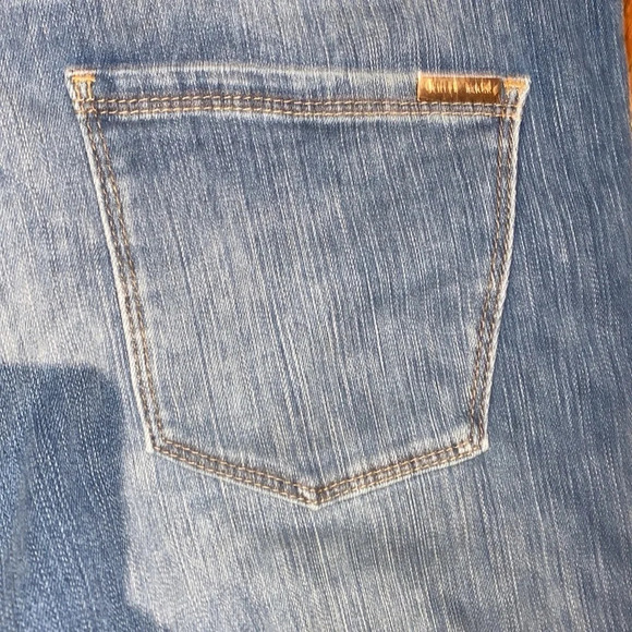 White House Black Market The flare cropped Jeans - Picture 5 of 16